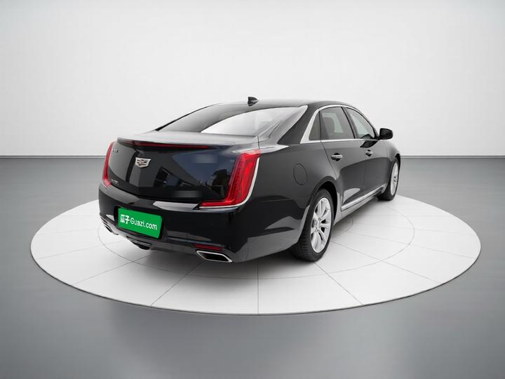 XTS 2018 28T Tech photo 6