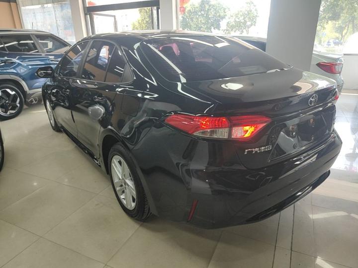 Levin 2021 185T CVT Luxury photo 4