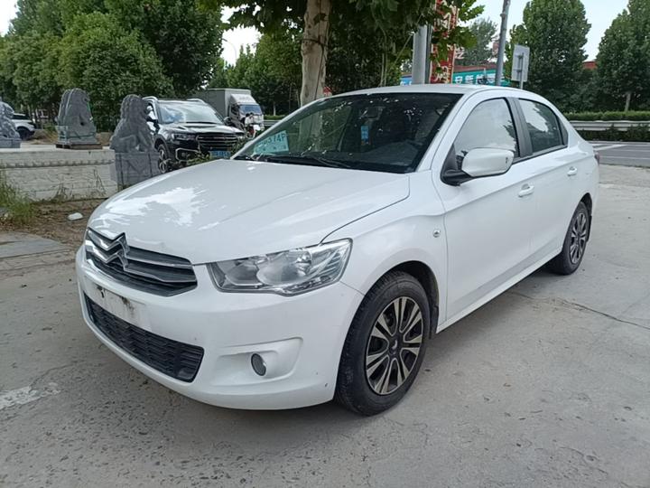 2014 1.6L MT Fashion