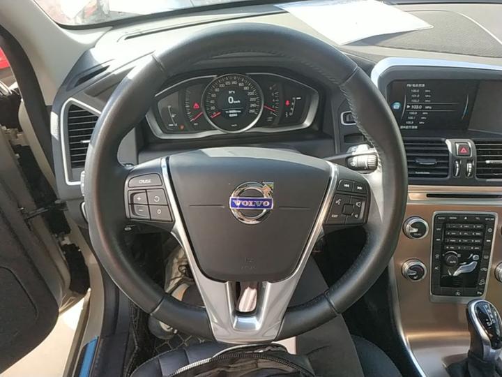 XC60 2017 T5 AWD photo 6