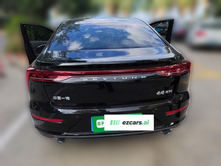 Bestune B70 2022 3rd Gen 1.5T AT photo 5