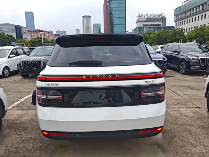 RM-5 2019 1.5T CVT 24 Premium 5-Seater photo 3