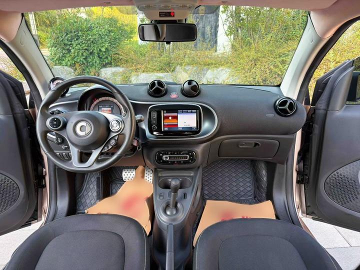fortwo 2018 0.9T 66 Special China V photo 6