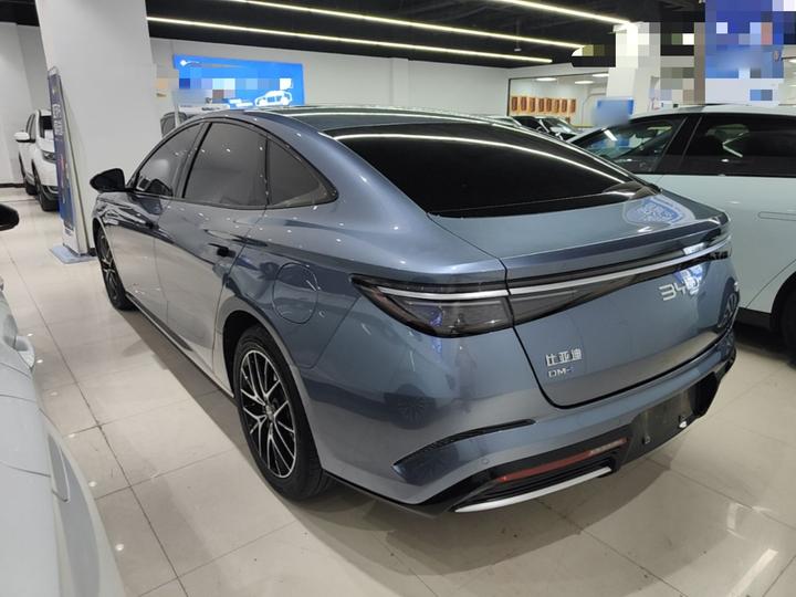 Seal 2023 DM-i 1.5L 121km Luxury photo 4