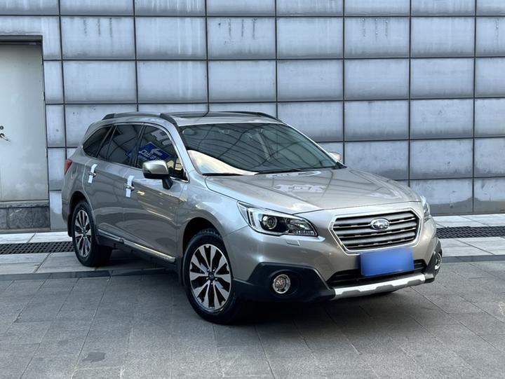 2017 2.5i Sport EyeSight photo 3