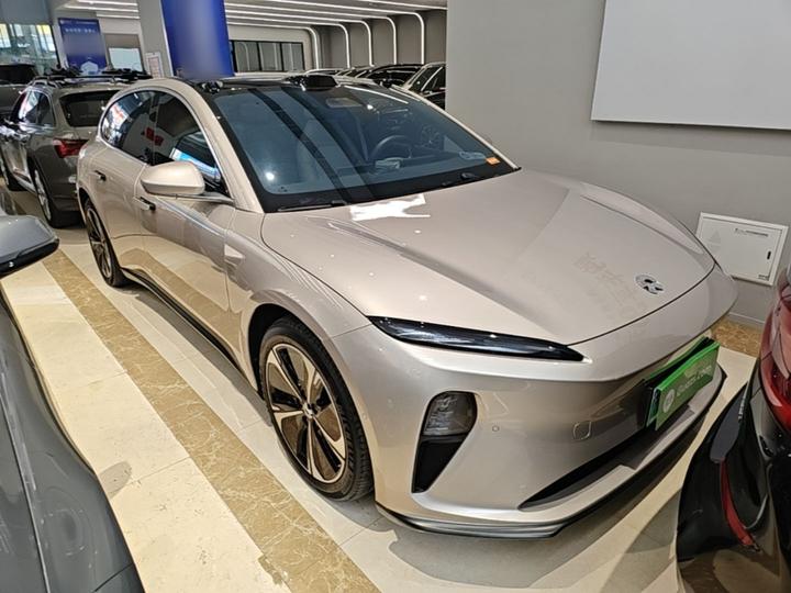 ET5T 2024 75kWh Touring photo 3
