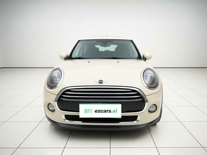 2016 1.2T ONE 5-Door photo 2