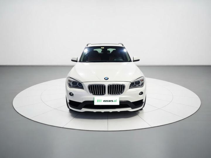 X1 2015 sDrive18i Leading photo 2
