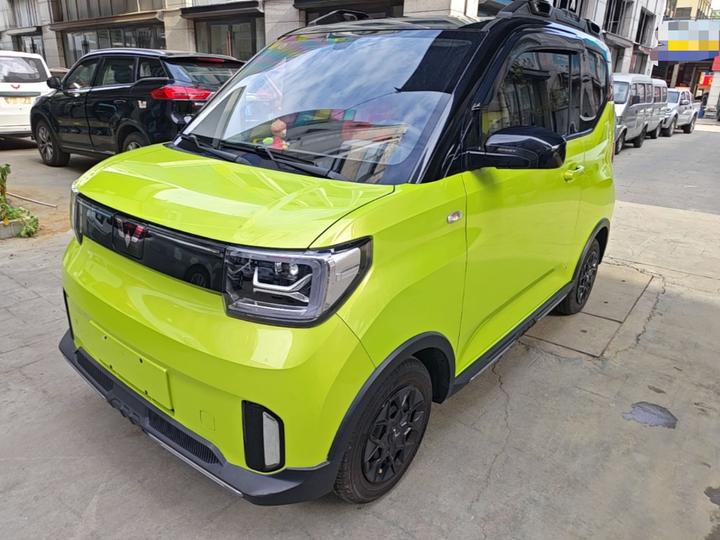 Hongguang MINIEV 2022 GAMEBOY 200km LFP