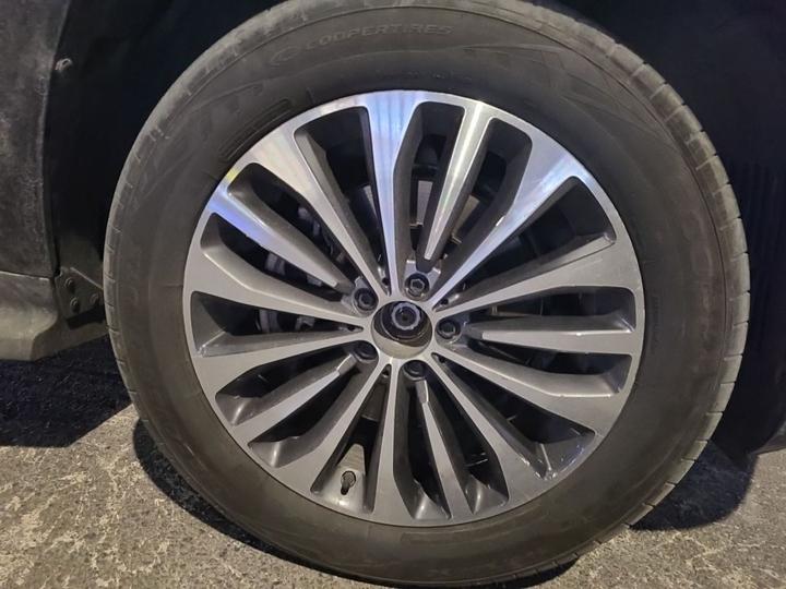 BAIC BJ90 2020 3.0T Executive photo 8