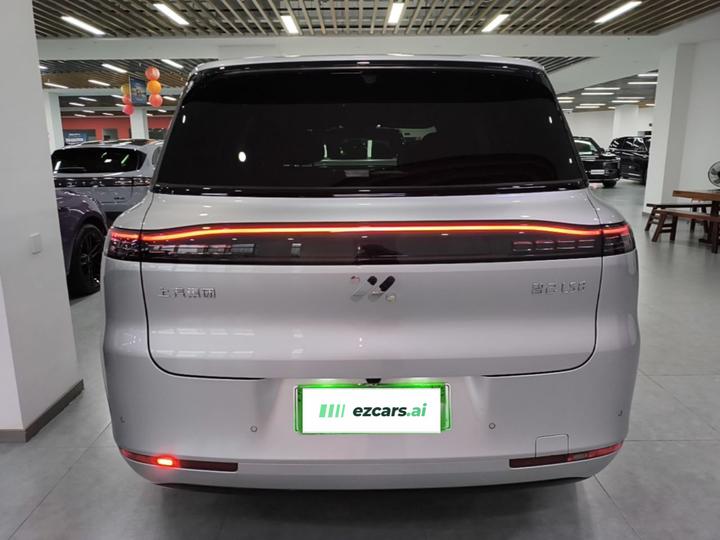 IM Motors LS8 2026 52 Max+ 6-Seater photo 3