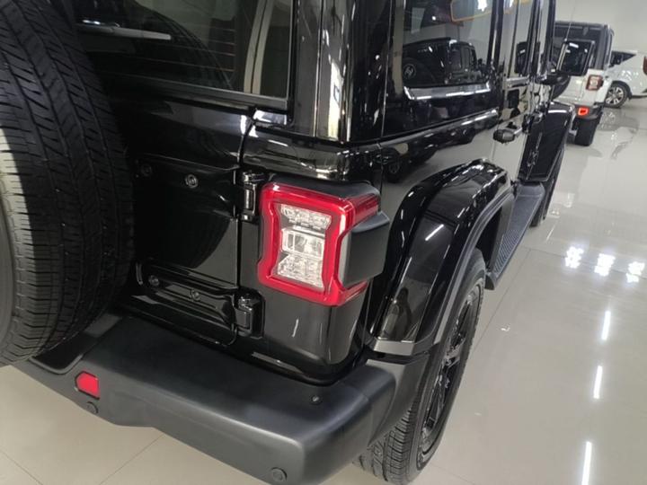 Wrangler 2022 2.0T 4-Door photo 7