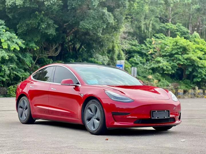 Model 3 2020 Standard Range RWD Upgraded photo 3