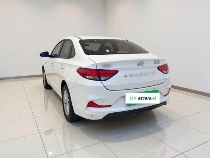 Dynamic 2018 1.6L AT GL China VI photo 4