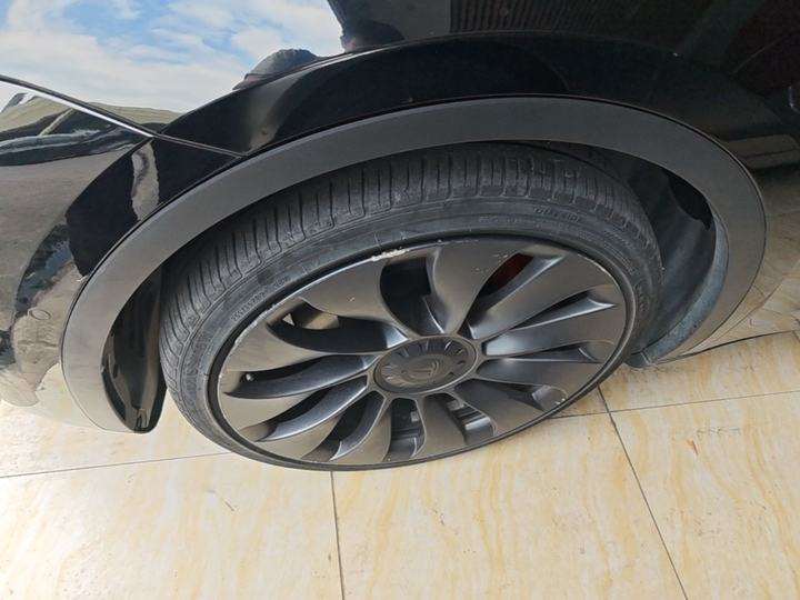 Model Y 2022 Performance AWD photo 3