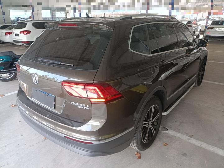 Tiguan L 2017 330TSI AT RWD Flagship photo 6