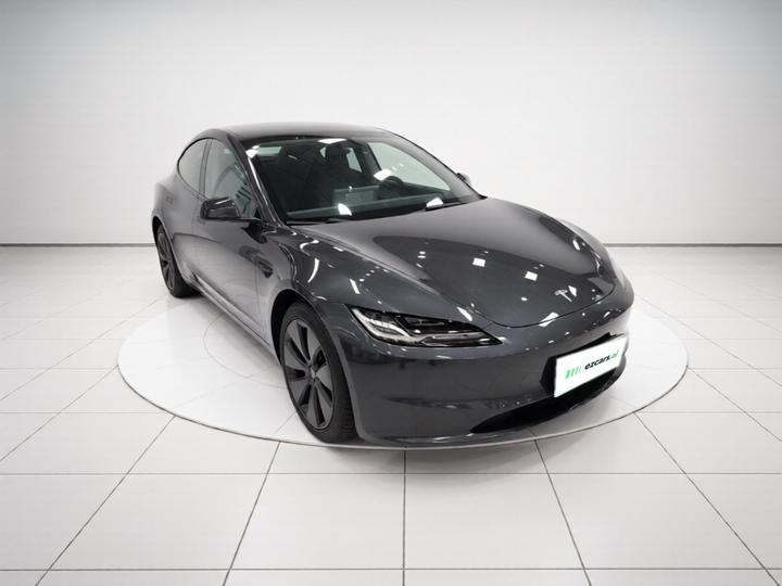 Model 3 2023 RWD photo 3