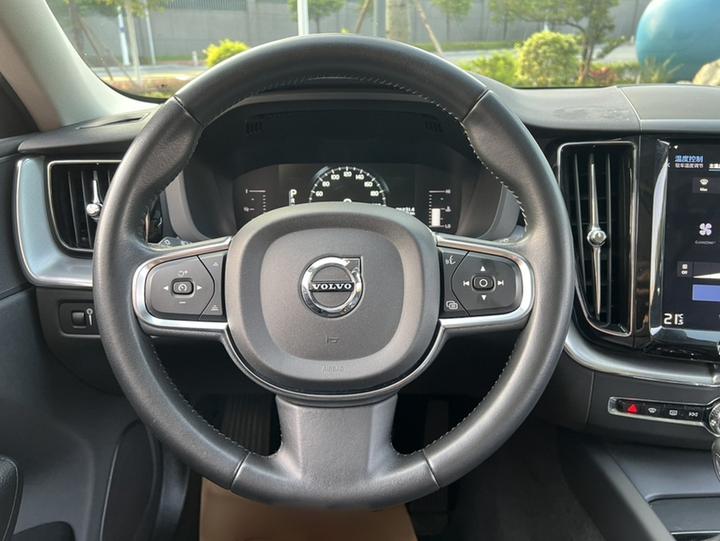 XC60 2019 T5 AWD China VI photo 3