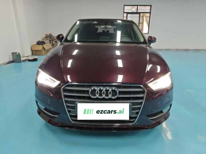 A3 2015 Sportback 35 TFSI photo 2