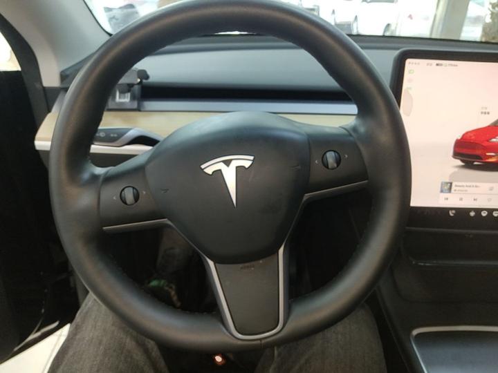 Model Y 2022 Facelift RWD photo 6