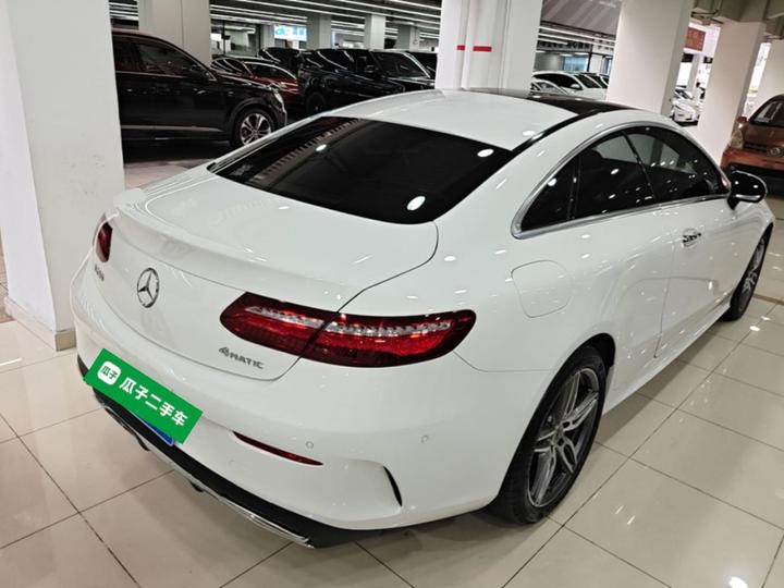 E-Class Imported 2020 E 260 4MATIC Coupe photo 6