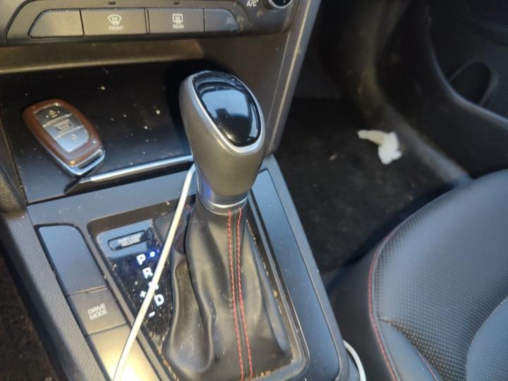 Elantra 2016 1.4T DCT Elite photo 6