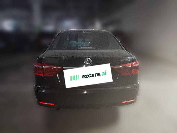 Lavida 2013 Facelift Classic 1.6L MT photo 5