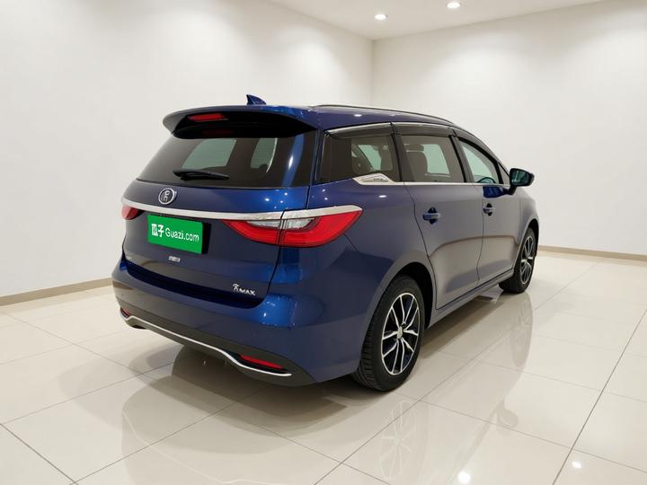 Song MAX 2018 1.5T AT Connected Exclusive 6-Seater photo 6