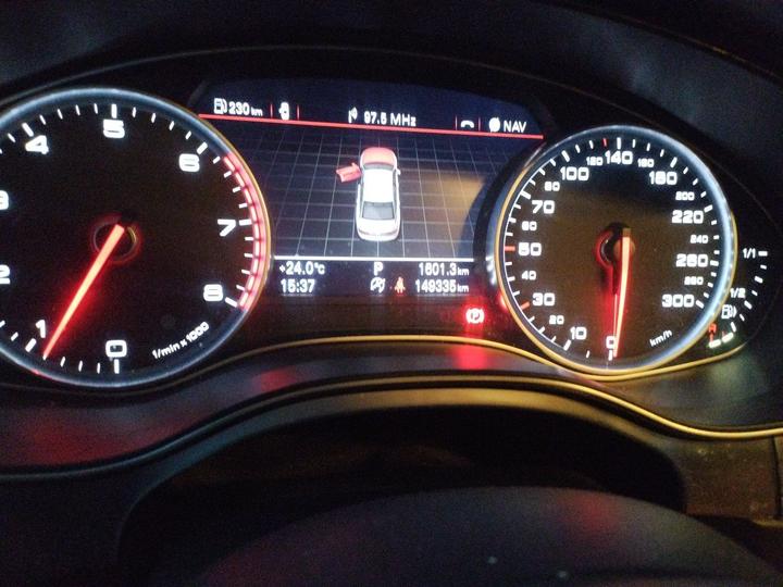 A6L 2014 TFSI Standard photo 6