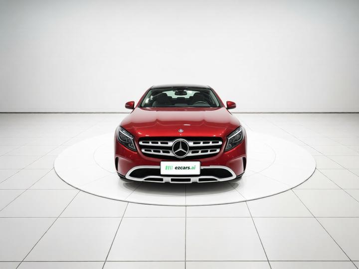 GLA 2018 GLA 200 Dynamic photo 2