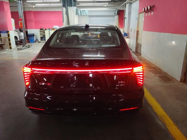 H5 PHEV 2025 130 photo 3