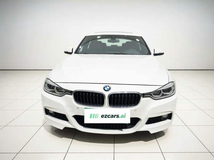 3 Series 2017 320i M Sport photo 2