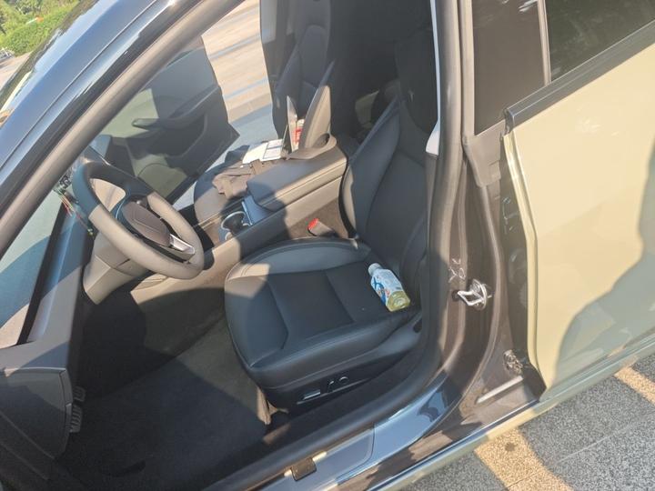 Model 3 2025 RWD photo 7