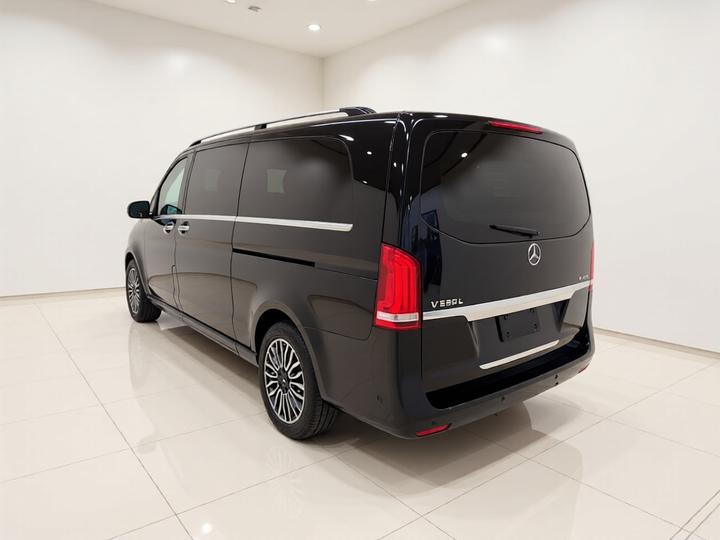 V-Class 2017 V 260 L Premium Extended photo 4