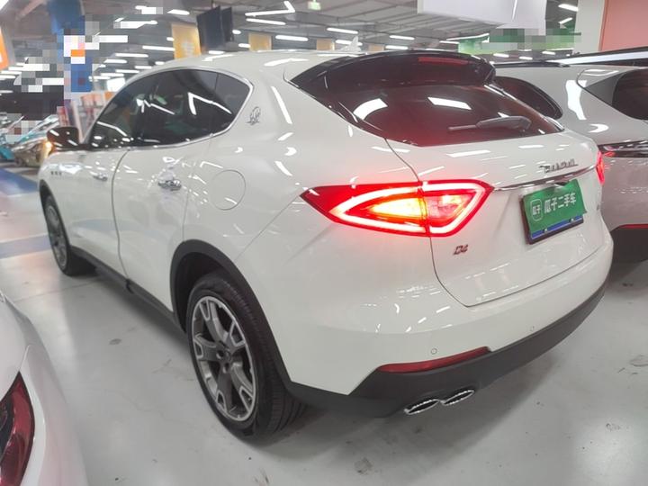 Levante 2019 3.0T Standard China VI photo 4