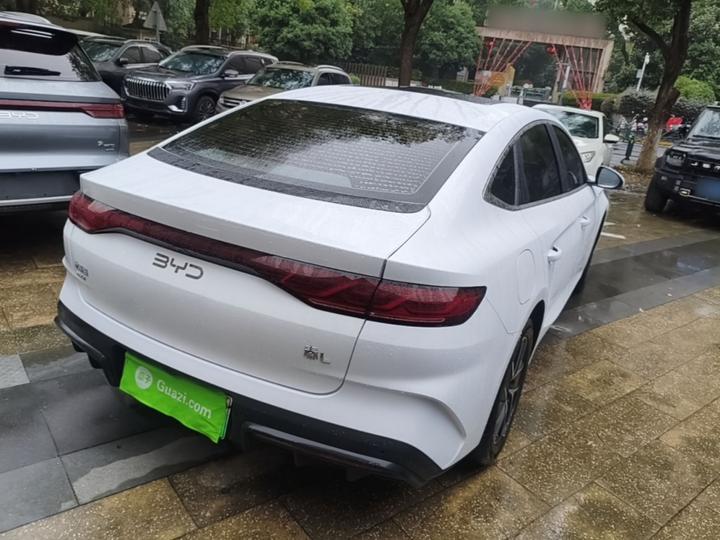 Qin L 2024 DM-i 120KM Leading photo 4