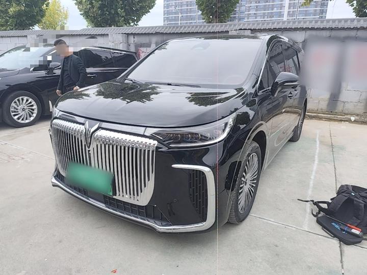 Voyah Dreamer 2025 PHEV AWD Flagship