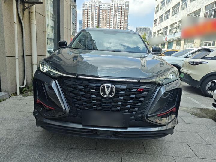 CS75 PLUS 2022 1.5T AT Luxury photo 2