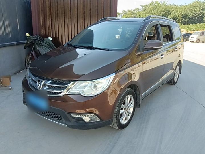 730 2014 1.5L MT Luxury ESP 7-Seater