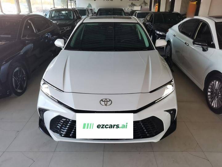 Camry 2026 Hybrid 2.0HSE Sport Lite photo 2