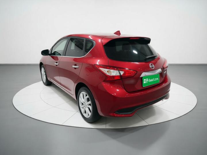 Tiida 2021 1.6L CVT photo 4