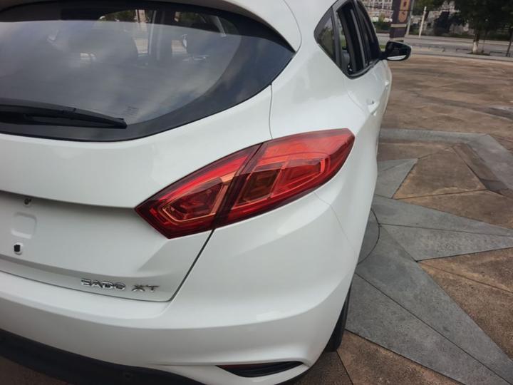 Eado 2015 1.6L AT IV photo 7