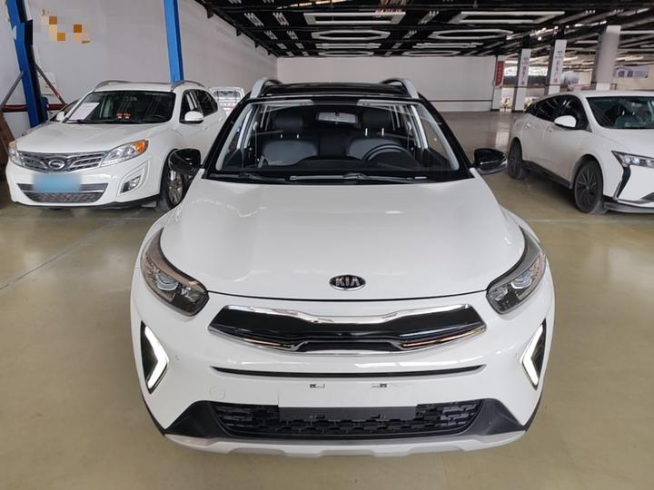 Stonic 2021 1.4L CVT photo 2
