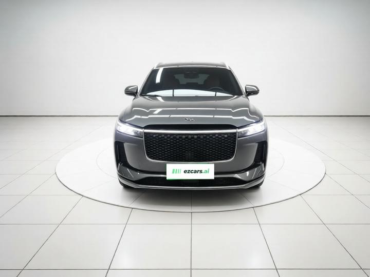 Li Auto ONE 2020 EREV 6-Seater photo 2
