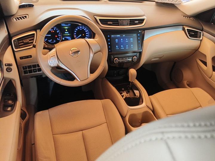 X-Trail 2015 2.0L CVT Comfort MAX 2WD photo 5