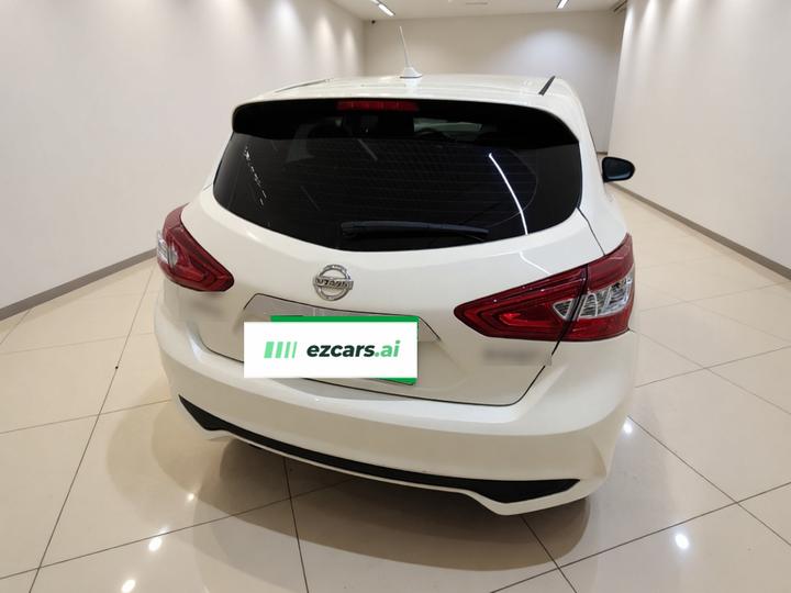 Tiida 2024 1.6L CVT photo 3
