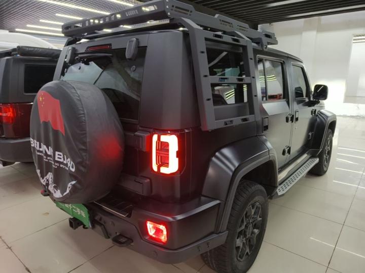 BJ40 2023 2.0D AT AWD photo 4