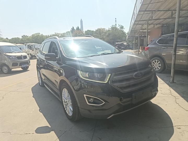 Edge 2016 EcoBoost 245 RWD 5-Seater photo 3