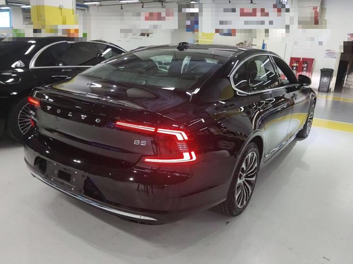 S90 2024 B5 Luxury photo 4