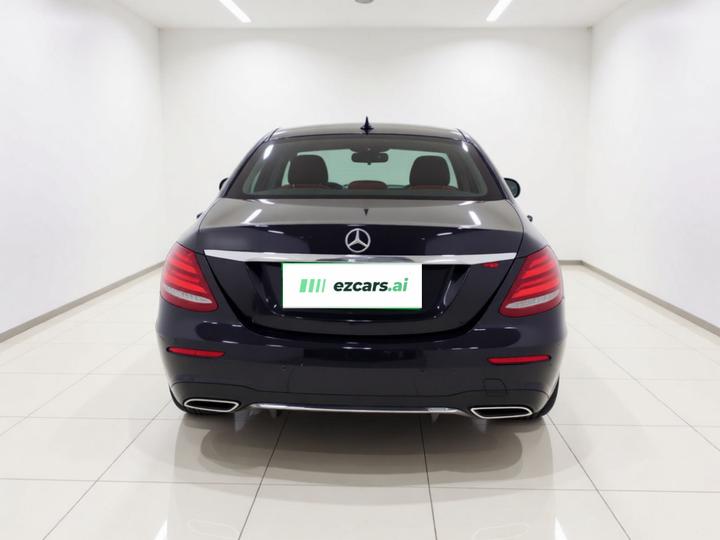 E-Class 2020 E 300 L Sport Fashion photo 5